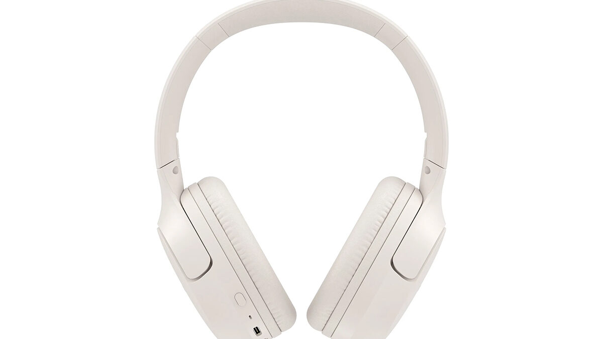 Tato náhlavní sluchátka teď stojí jen lehce přes 4 stovky! Mají fajn zvuk a skvělou výdrž