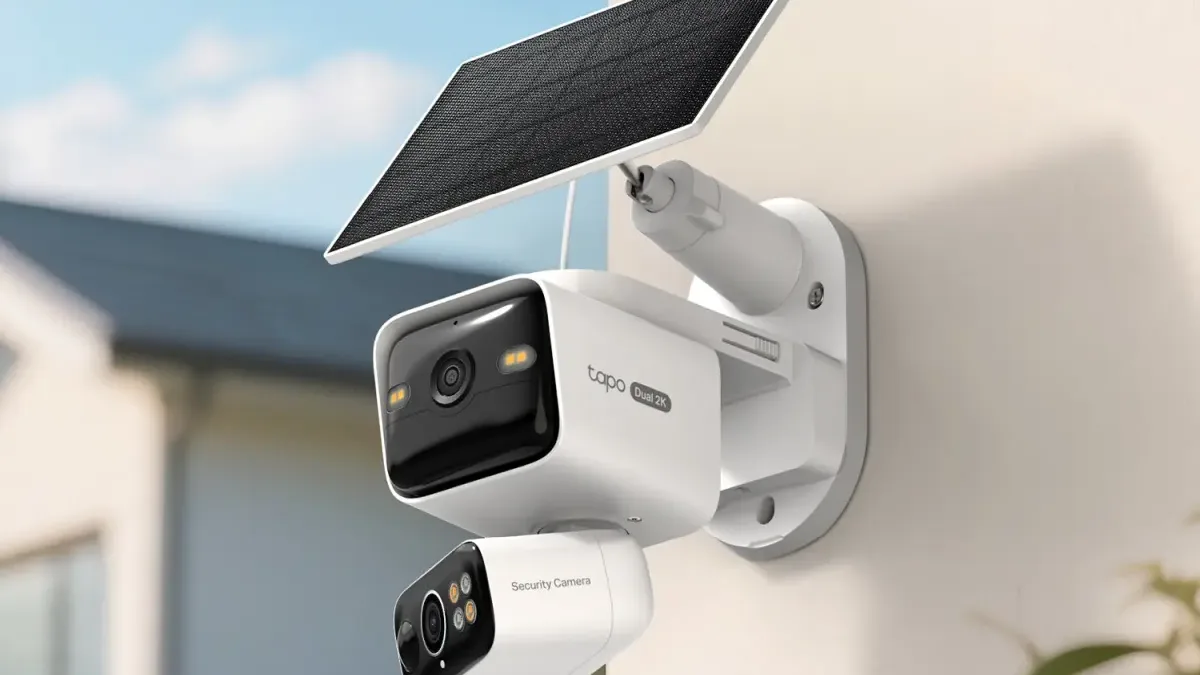 Dva nezávislé objektivy a solární panel. TP-Link do Česka přinesl skvěle vybavenou venkovní kameru