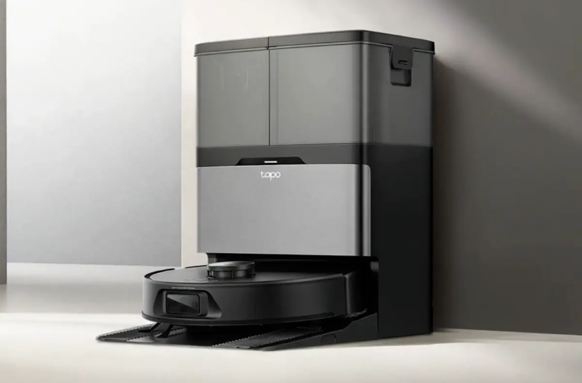 TP Link Tapo RV50 Pro Omni vysavac a stanice u zdi