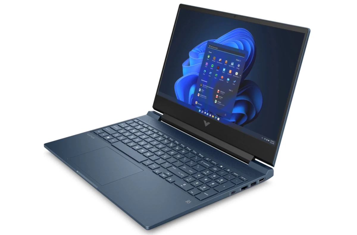 VICTUS by HP 15 fb3900nc render ze strany