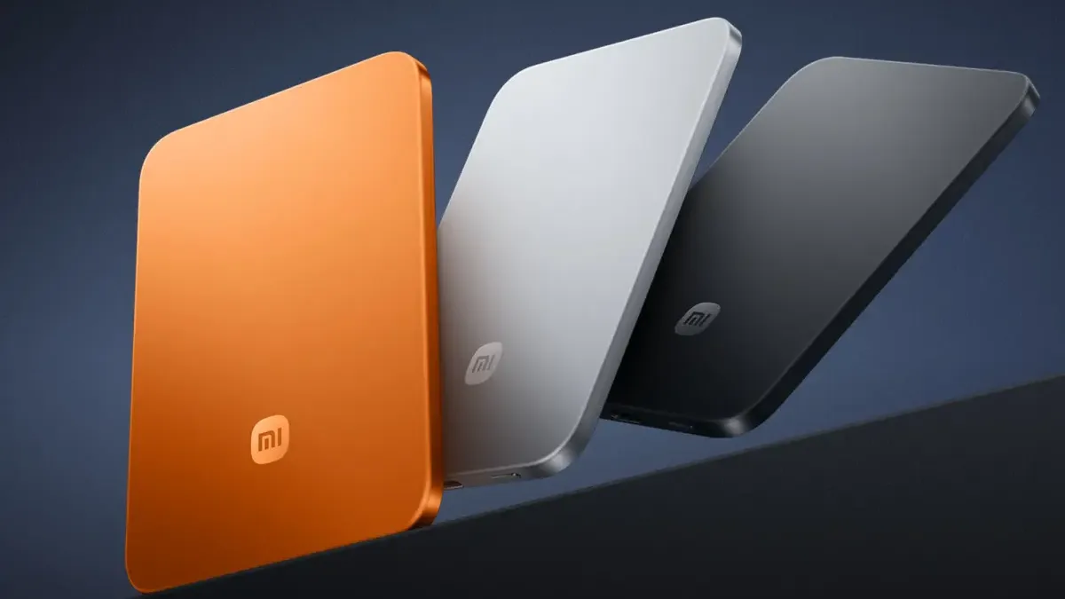 Mimořádně tenká powerbanka Xiaomi přišla do Česka. Podporuje magnetické uchycení a neváží ani 100 gramů