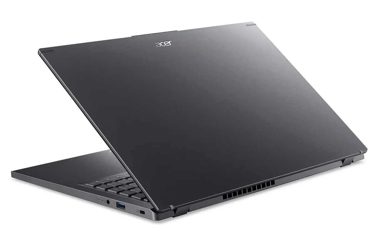 acer aspire 15 jpg