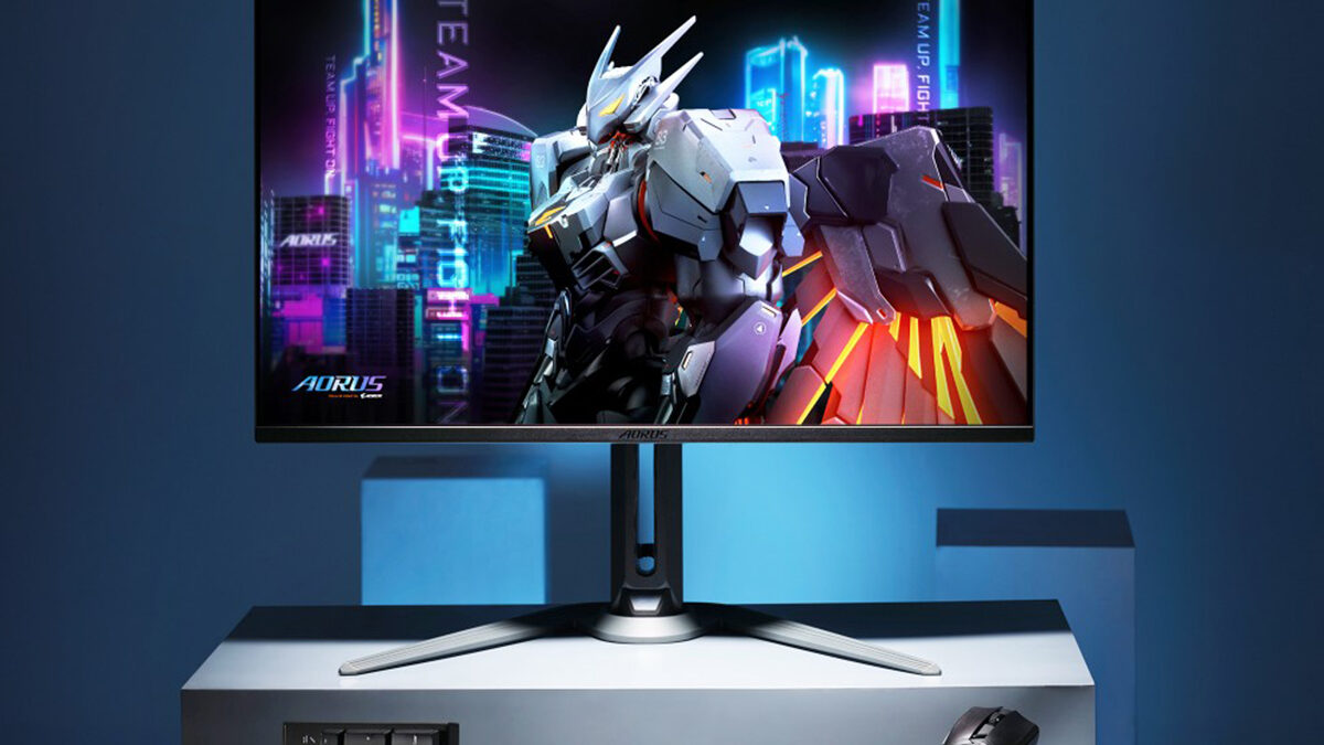 4K OLED monitor s 240 Hz za 14 990 Kč? Gigabyte AORUS FO32U2 je nestojí ani půlku původní ceny!