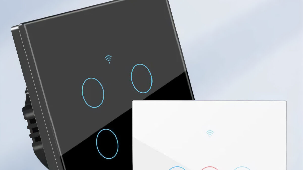 Chytrý vypínač za pár korun! Smoot Air Light Switch zlevnil na 4 stovky, je skleněný a umí Wi-Fi