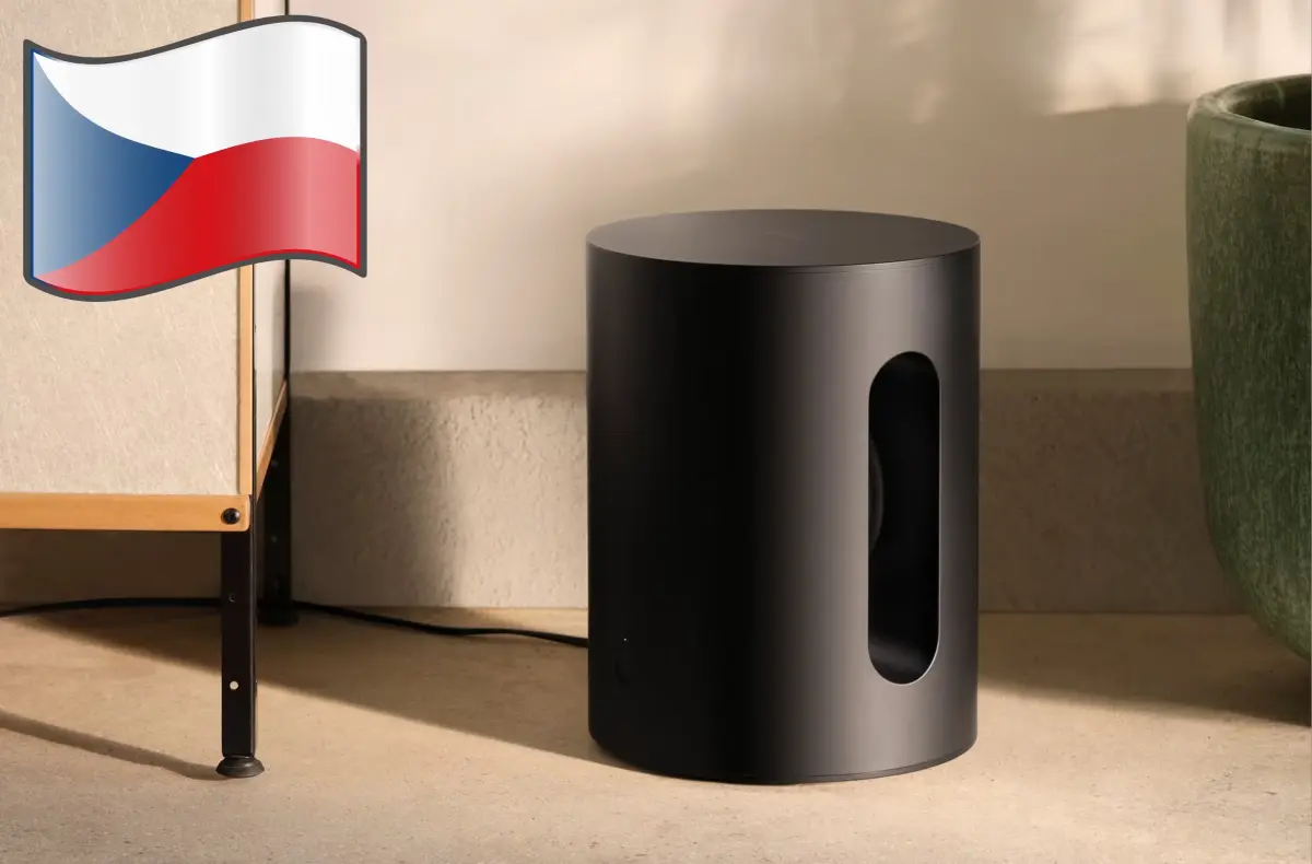 sonos sub mini v mistnosti s cz vlajkou