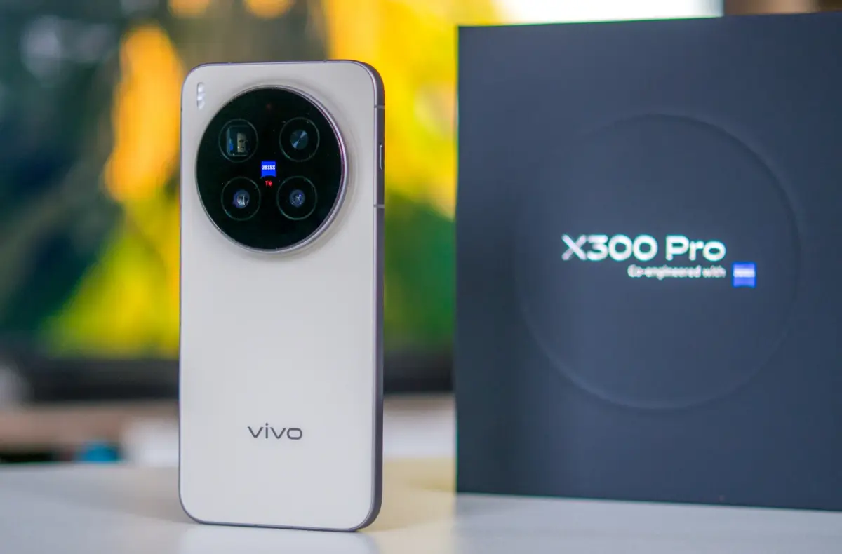 vivo x300 pro bezova pred krabickou