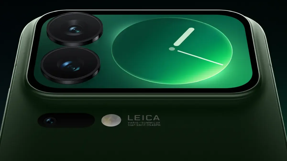 Xiaomi 18 Pro zachová zadní displej a dostane dvojici 200Mpx fotoaparátů. Co dalšího o něm víme?