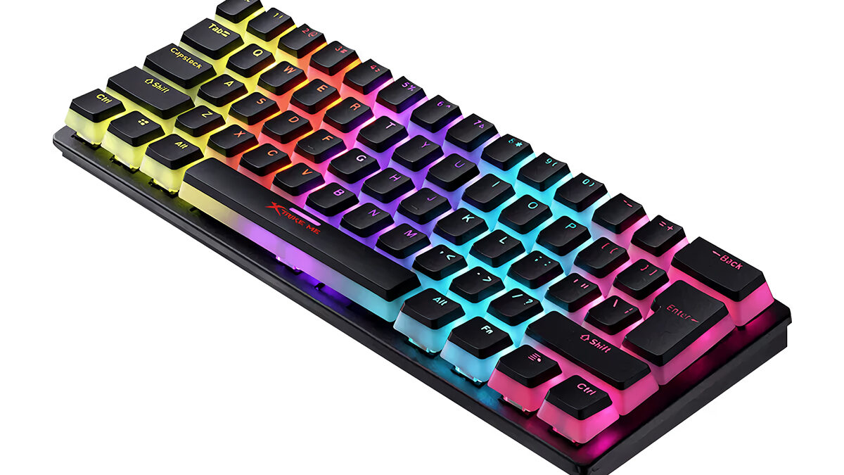 Maličká mechanická klávesnice je teď v Česku k mání pod 4 stovky! Má dokonce i RGB podsvícení