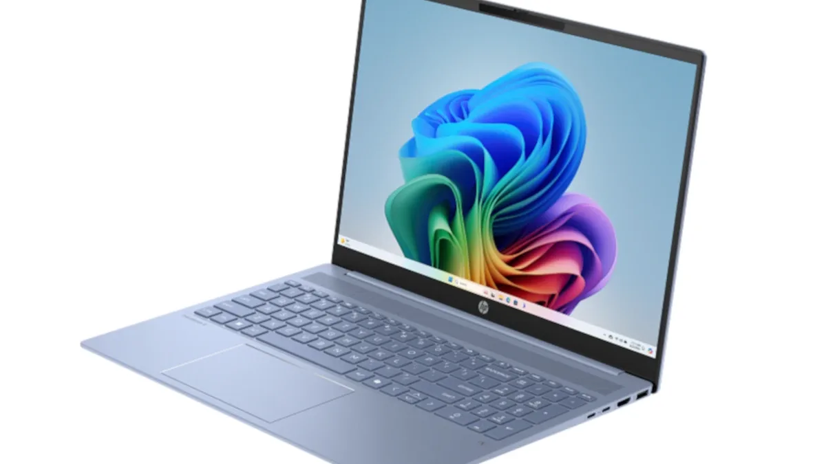 HP OmniBook 5 s OLED a 32 GB RAM zlevnil na historické minimum! Zaujme kovovým tělem a certifikací Copilot+ PC