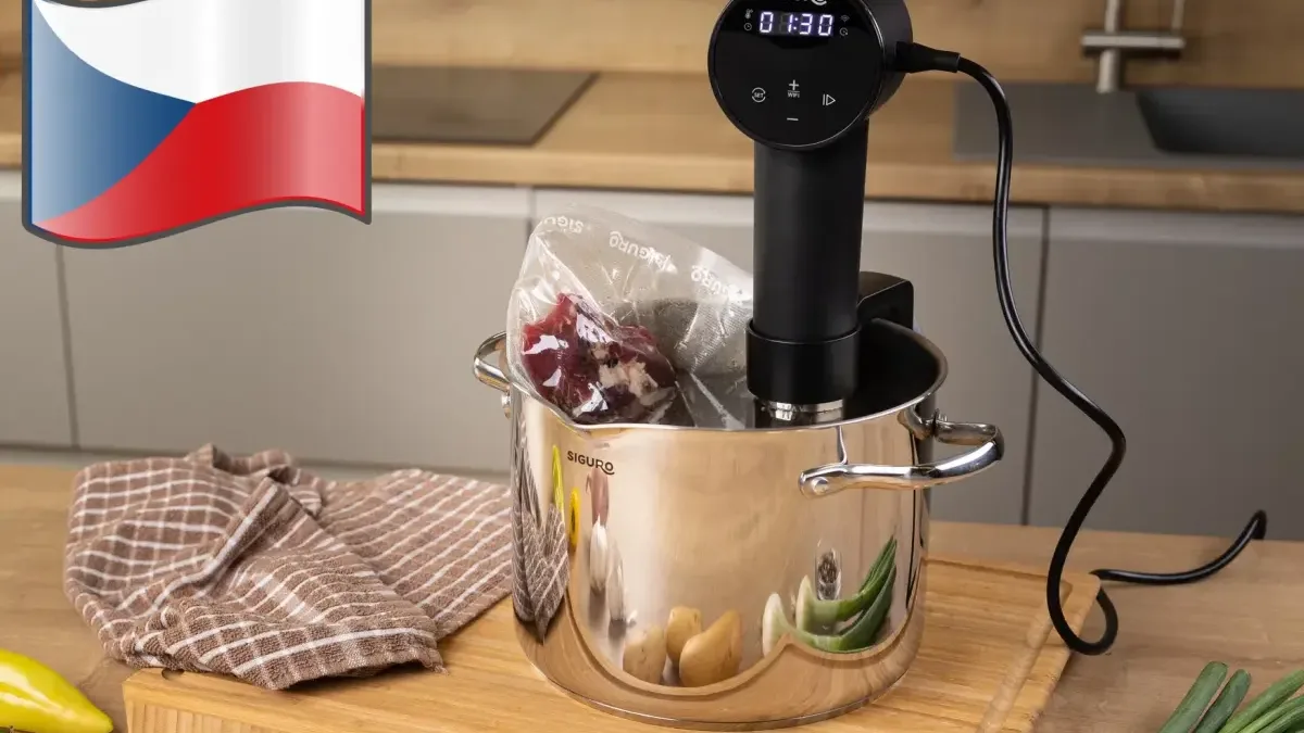 Chcete steaky jako z restaurace? Sous vide vařič s Wi-Fi teď na Alze stojí jen 1 599 Kč!