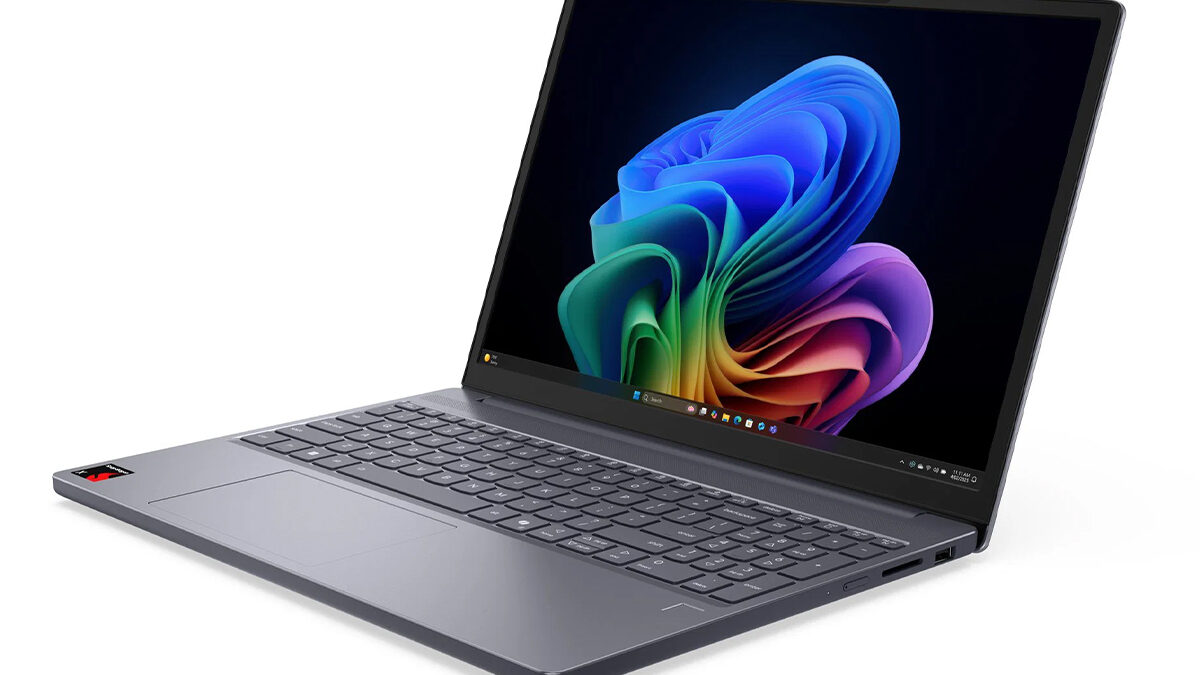 Tichý, lehký a s OLED displejem. Notebook Lenovo za 18 tisíc se Snapdragonem vydrží celý pracovní den