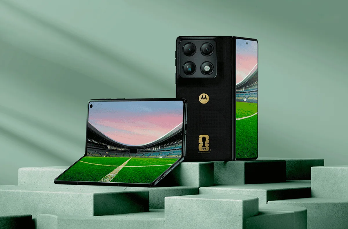 motorola razr fold jpg