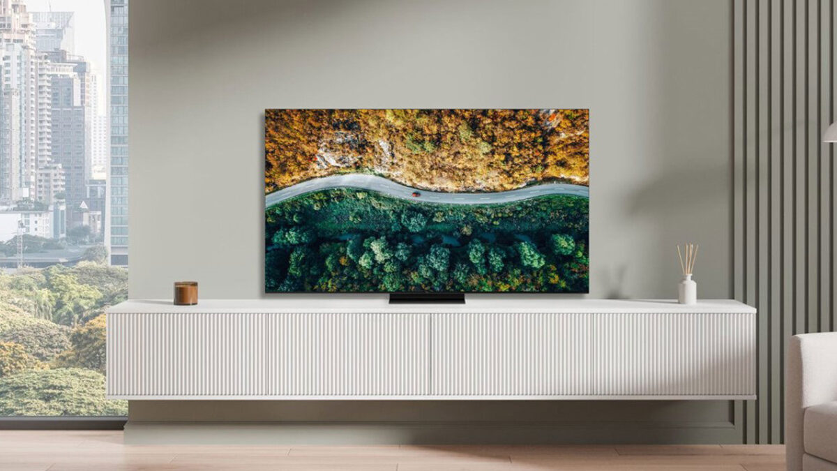 Úžasná televize pod 19 tisíc! Tahle MiniLED TCL má 720 stmívacích zón, Bang Olufsen zvuk a umí 144 Hz