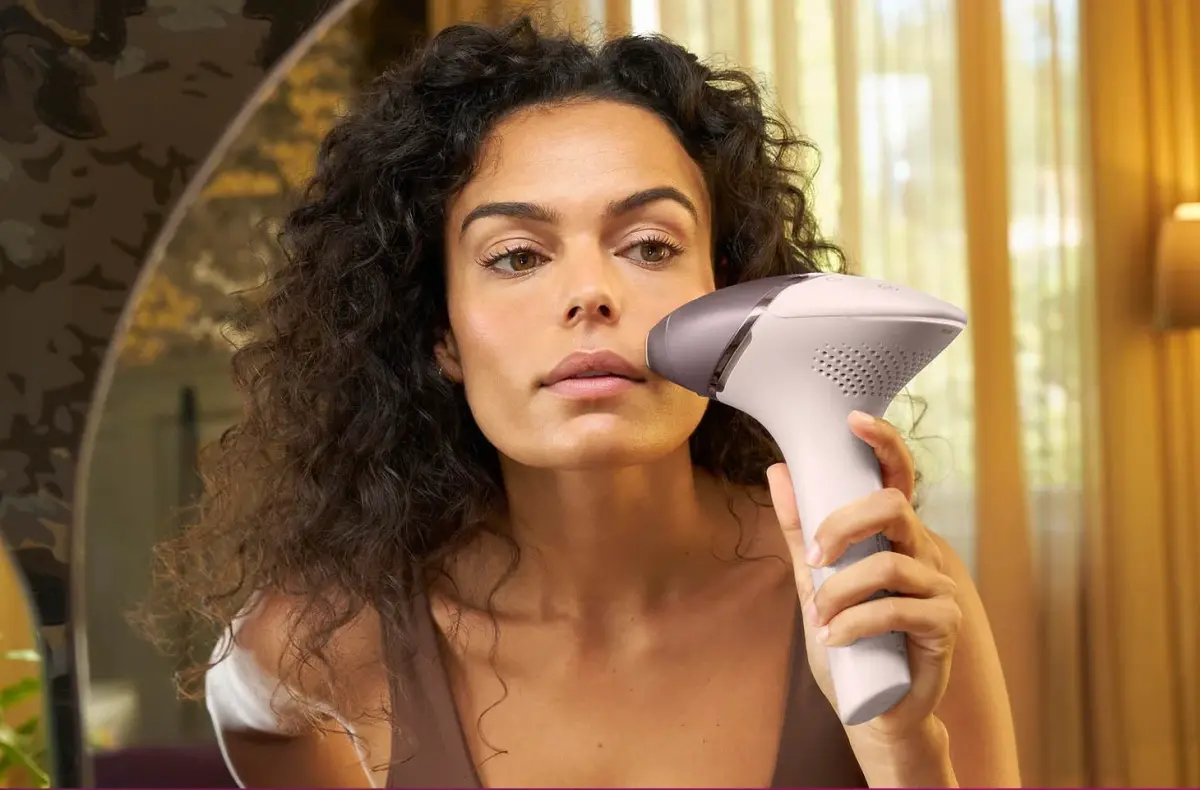Philips Lumea IPL 9900 na oblicej