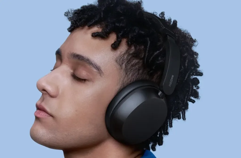 Redmi Headphones Neo na hlave