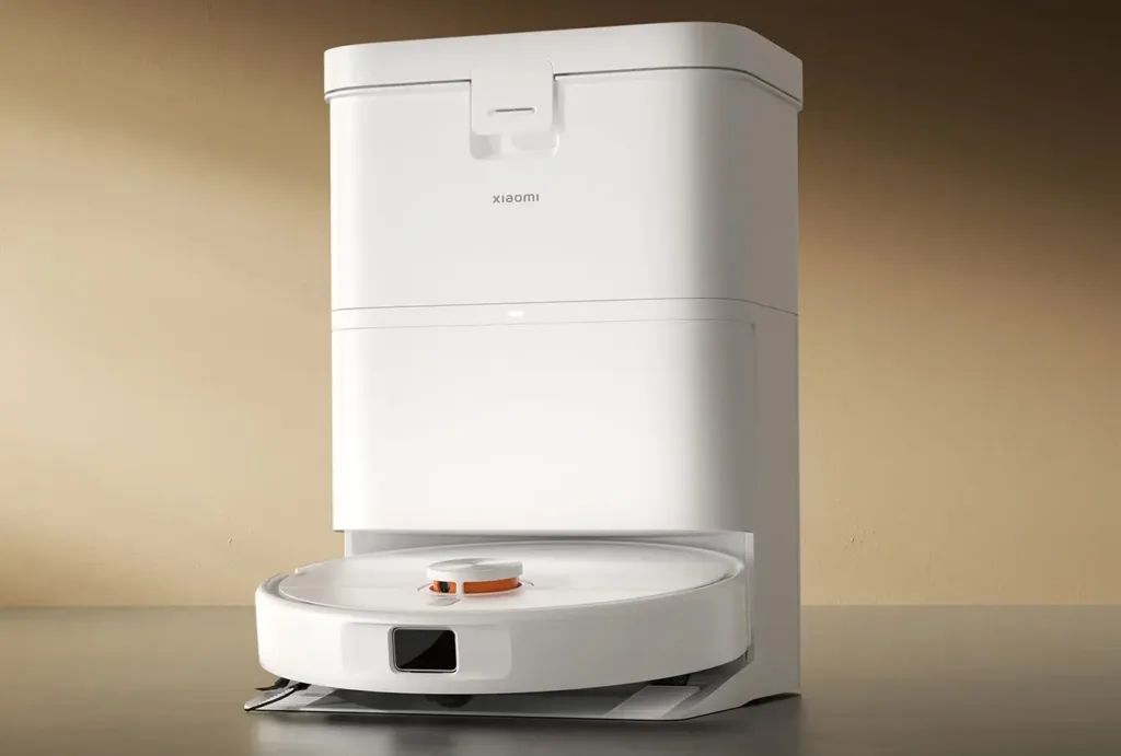 Xiaomi Robot Vacuum H50 se stanici