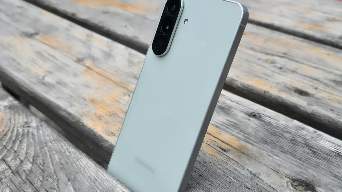 Samsung Galaxy A56 po aktualizaci nejde spustit. Řešení je možná až překvapivě snadné