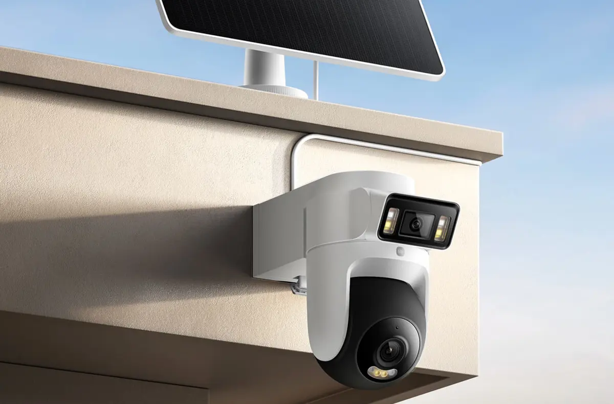 Xiaomi Smart Solar Camera 4 Pro 4G Dual Camera Edition na domu