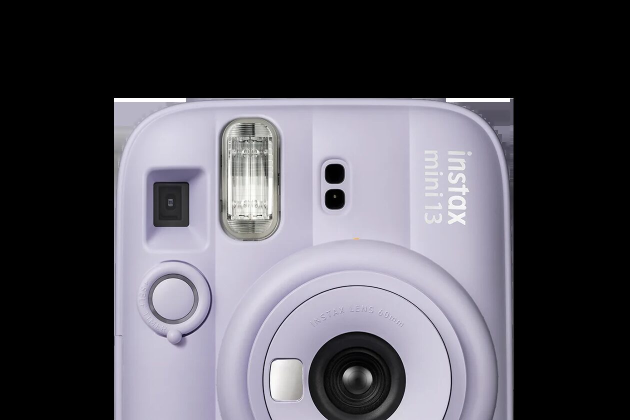 Fotoaparát instax mini 13 s novou funkcí samospouště