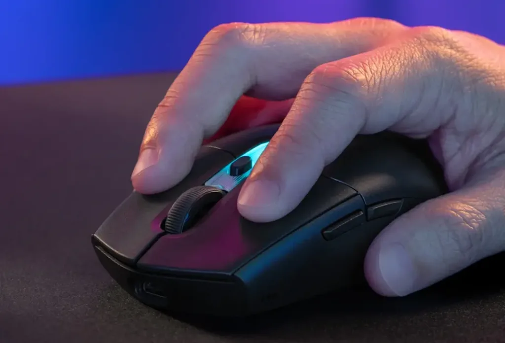 g305 x superlight black v ruce