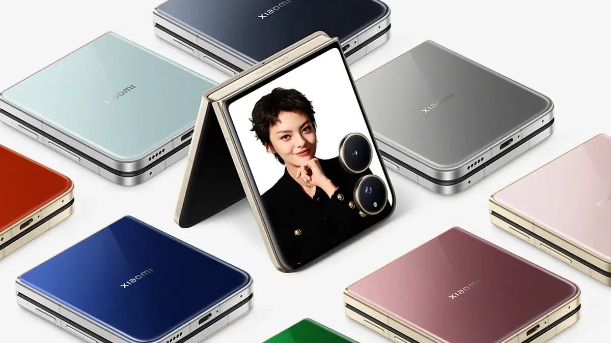 Xiaomi MIX Flip 2 přichází s větší baterií, rychlejším čipem a lepším zadním displejem