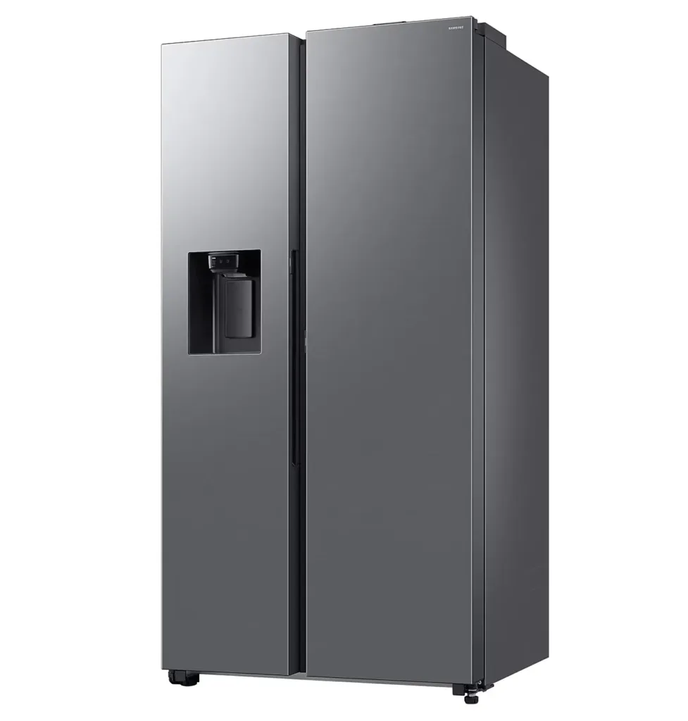 Samsung RS80F67KCTEO render ze strany
