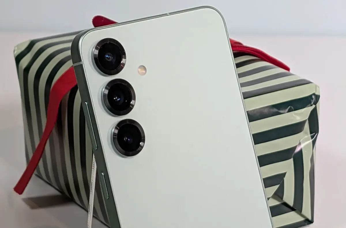 samsung galaxy s25 zelena zada s darkem