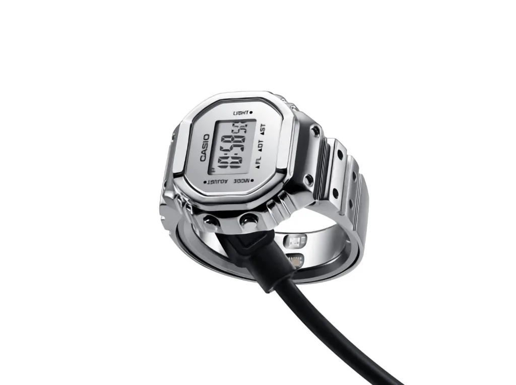 Casio Smart Ring Watch CRW H001M 84