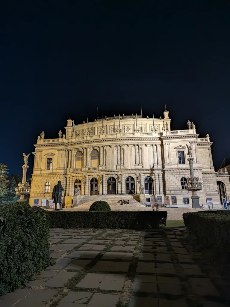 google pixel 11 nocni fotografie 1