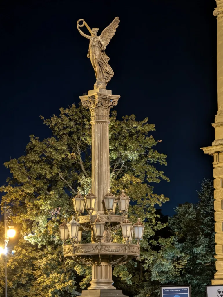 nocni Pixel 11 Pro XL teleobjektiv 5x zoom 130