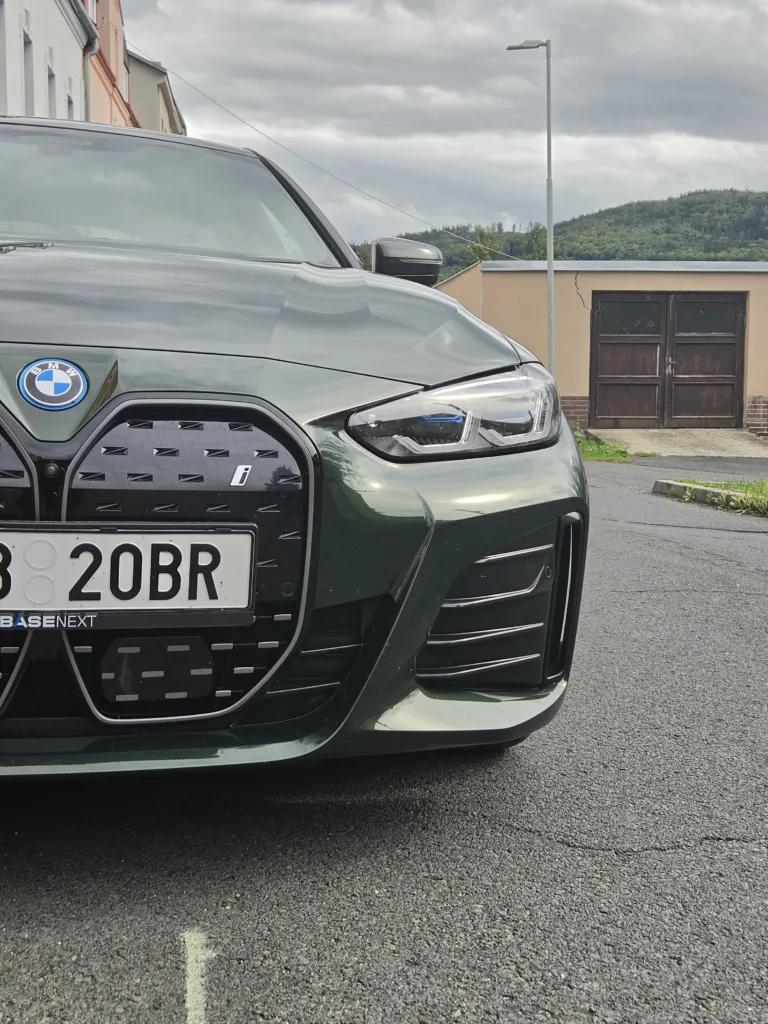 fold8 bmw 2x