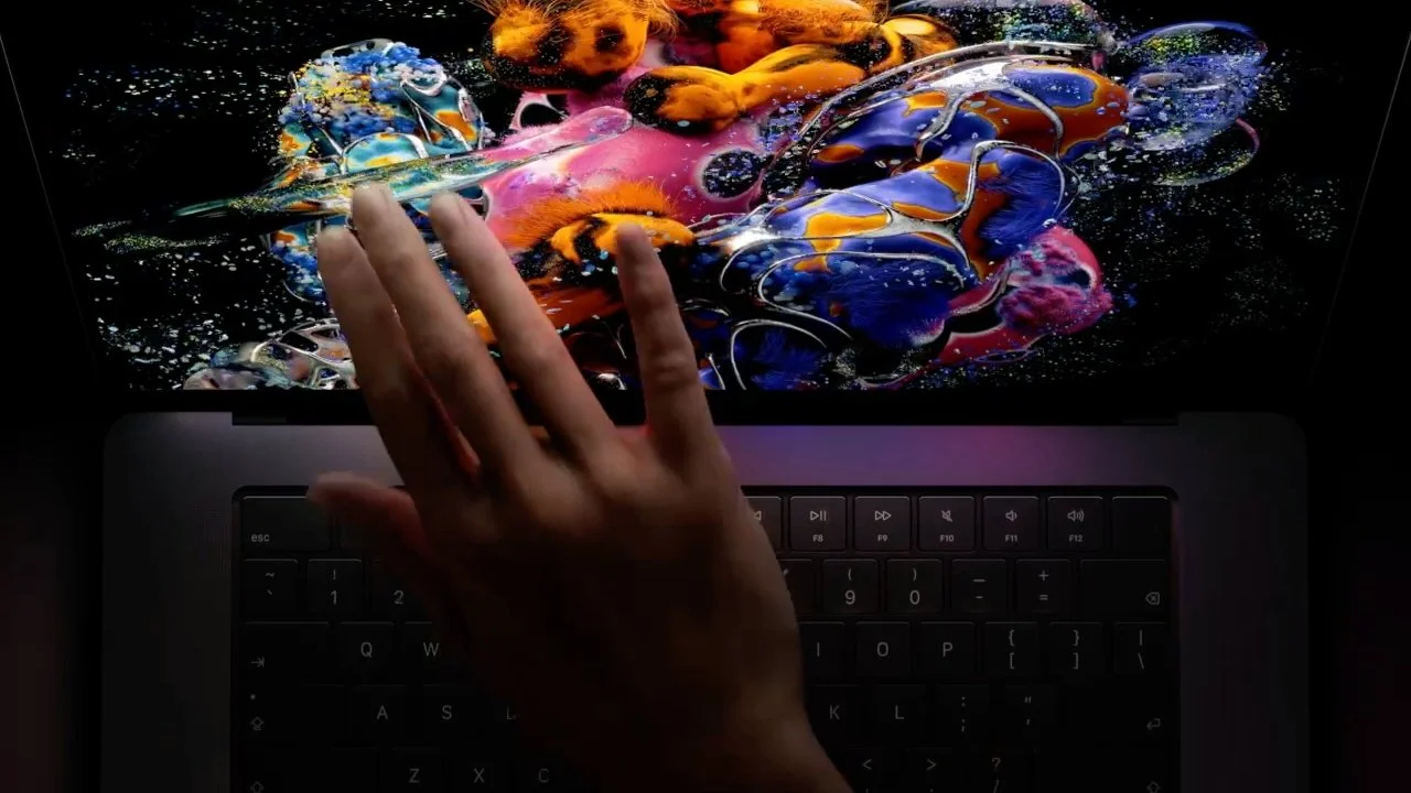 macbook pro oled